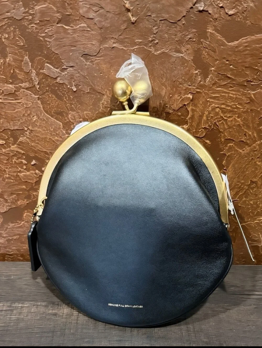 NWT Coach Runway Kisslock Pouch Bag 20 Brass Black CFB88 Authenticity Guarantee - Picture 9 of 11